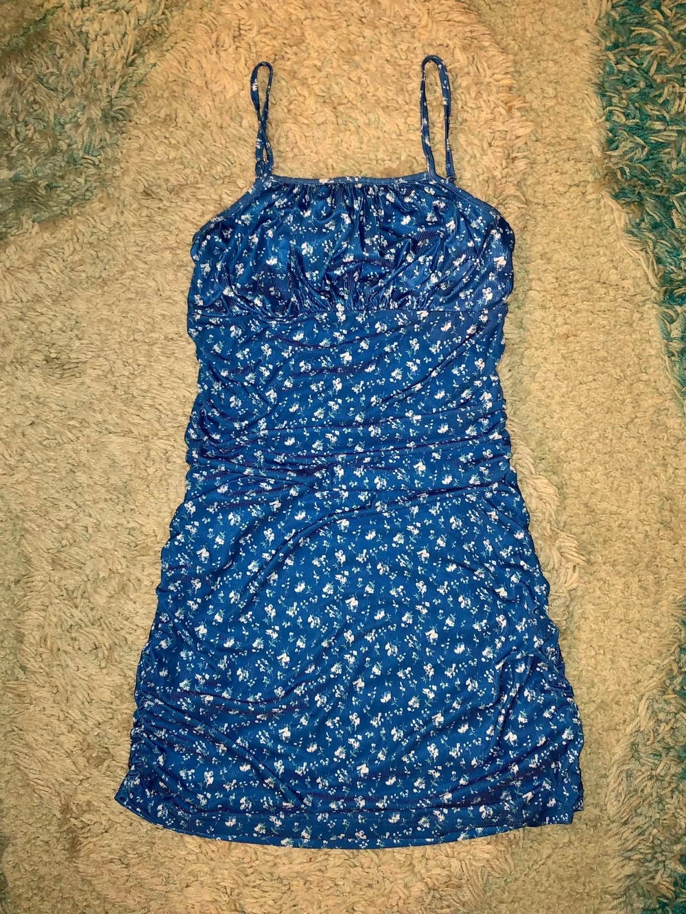 Blue floral ruched tank top with adjustable straps Size: 0XL